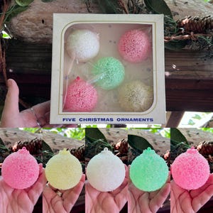 Vintage Jewelbrite Sugar Christmas Ornament 2 1/2” Neon Green Pink Yellow White 1960 1970 Plastic Sugared Ball Retro Kitsch Atomic Set 5 IOB
